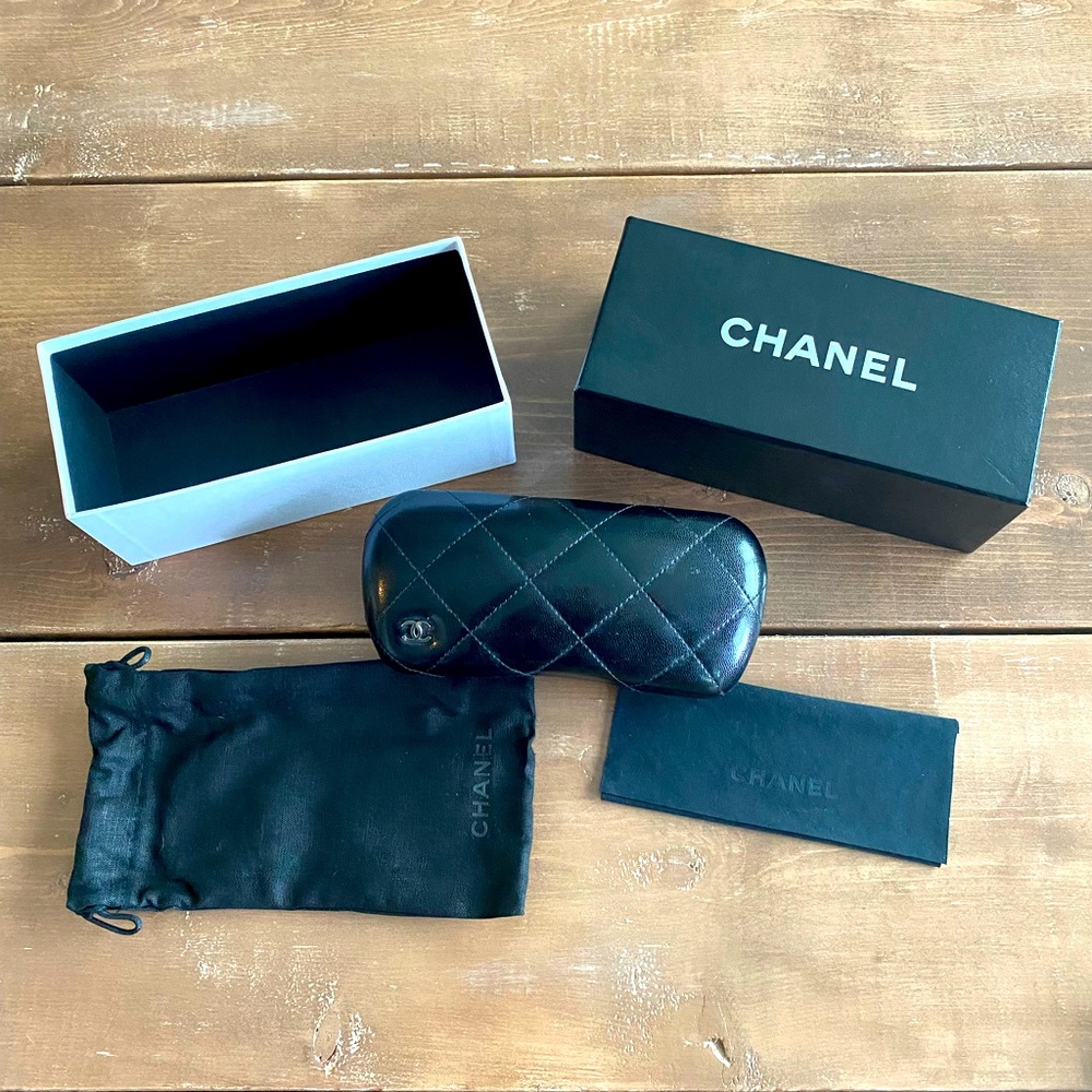 CHANEL SUNGLASSES CASE